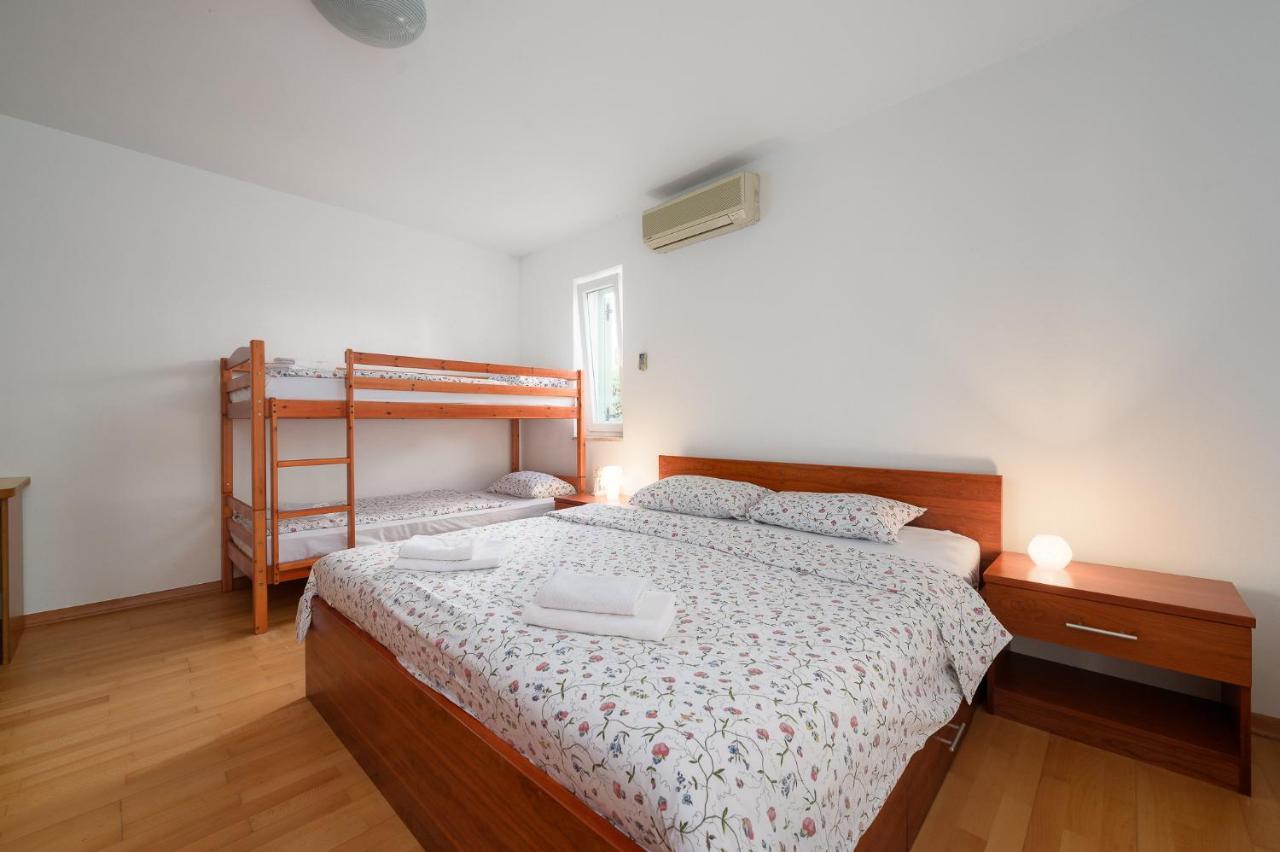 Apartman Inteuro بوريتش المظهر الخارجي الصورة